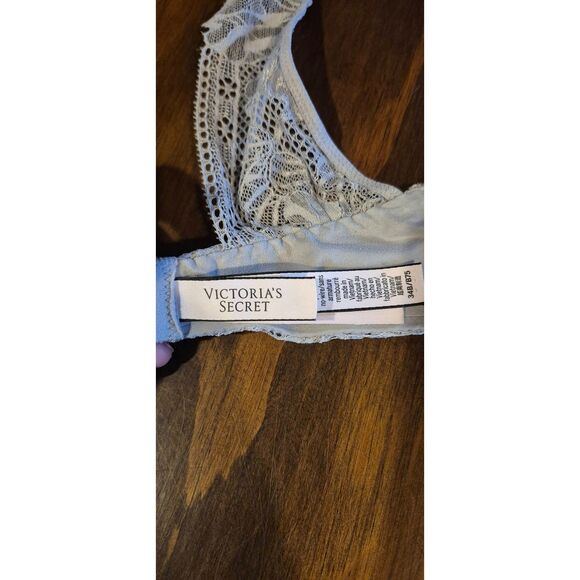 Victoria's Secret Lined Demi Bra 34B Underwire Push Up J Hook Lace Back Gray EUC - Picture 4 of 4